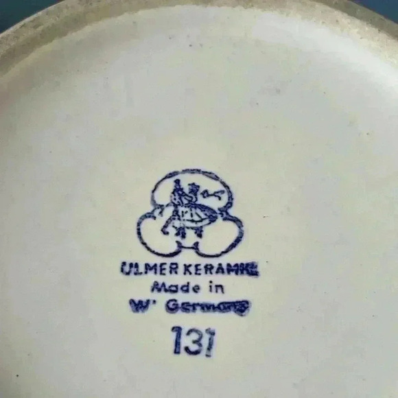 Vintage original Ulmer Keramilk 10 3/4 “ vase hand painted made in west Germany. - Picture 4 of 5